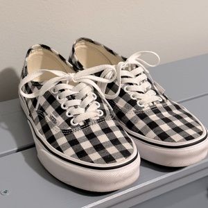 *💛 2 for $30* Black and white checkered Vans